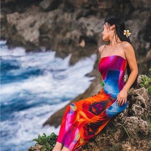 Vibrant Blossom Tube Dress - Embrace Radiance in Every Hue!"